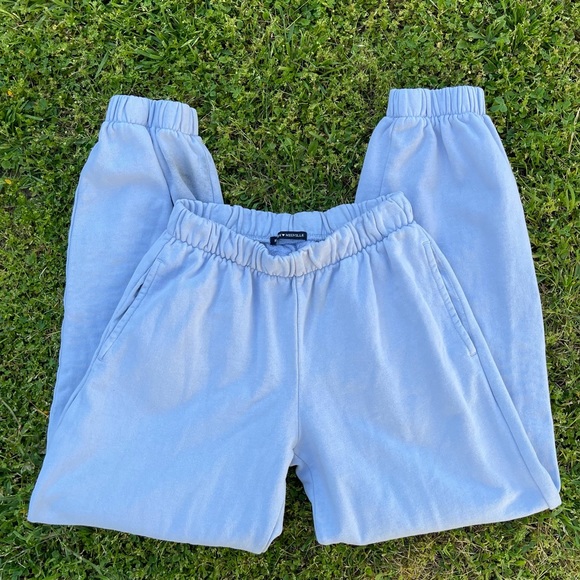 Brandy Melville Pants - Brandy Melville Sweatpants oversized one size Preowned